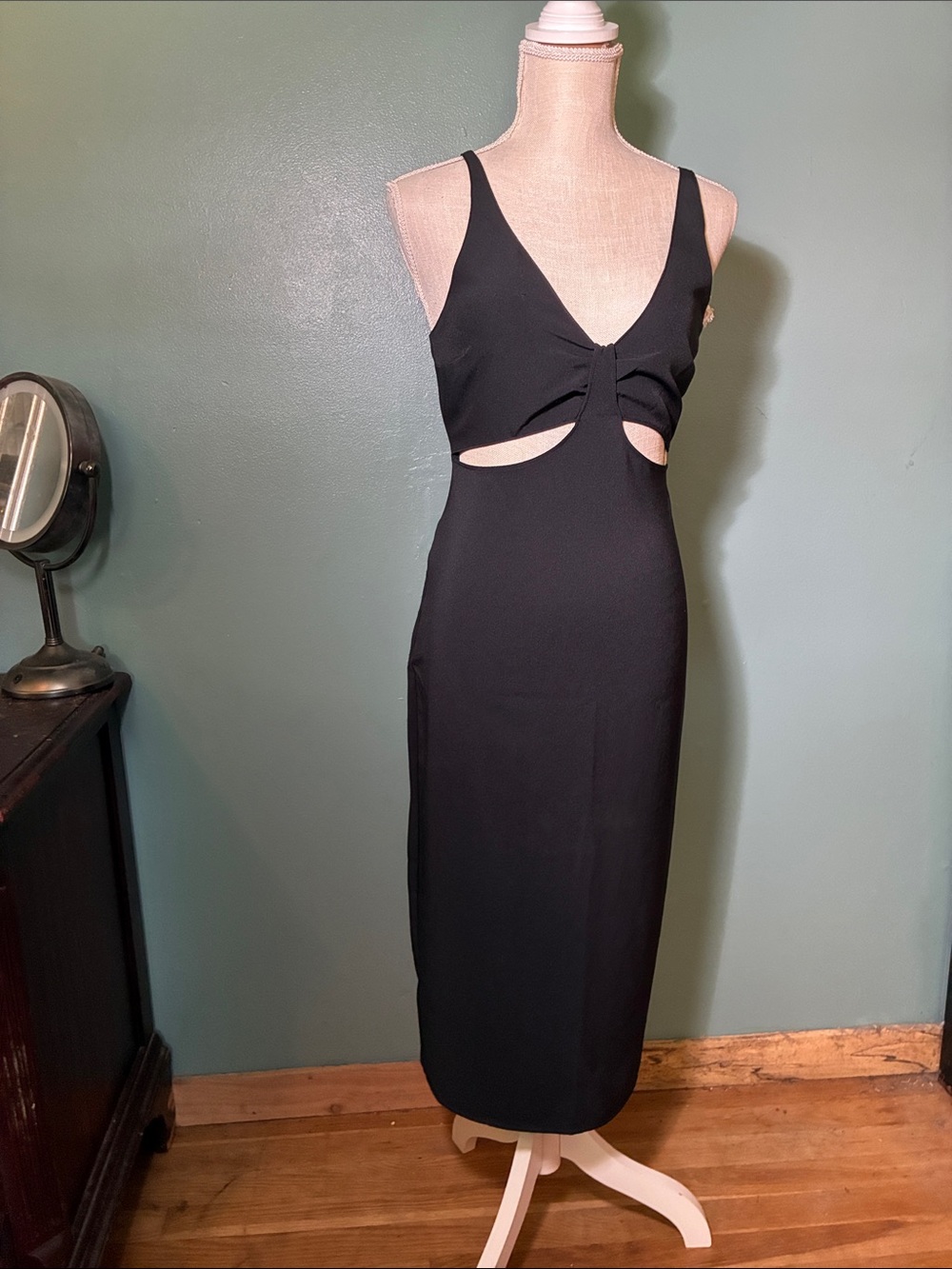 Abercrombie & Fitch Black Twist Front Cutout Midi Dress
